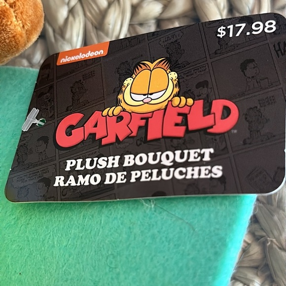 NWT Garfield & Odie Valentine Plush Flower Arrangement Bouquet by Ruz - Picture 4 of 6